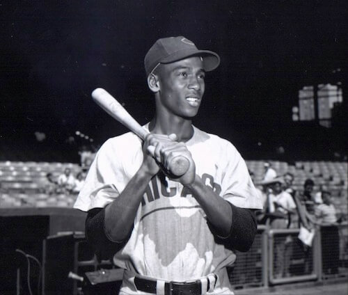 Chicago Cubs Legend Ernie Banks, 1st Black Player In Team History